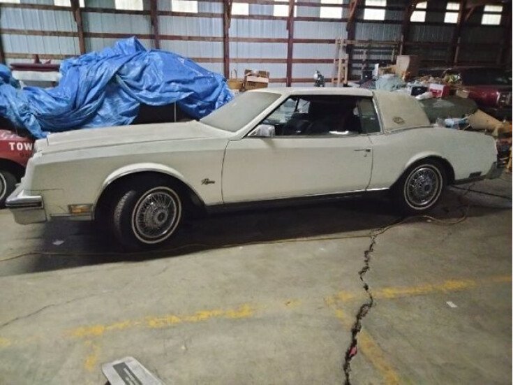 Photo for 1980 Buick Riviera